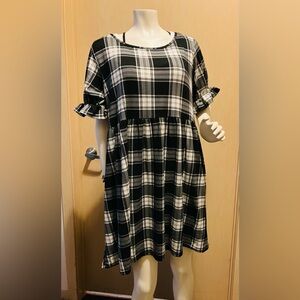 Plaid Ruffle 2X Women’s Mini Dress - Like New
